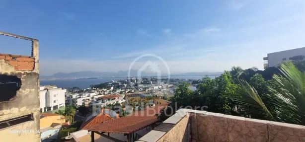 Casa com 3 Quartos à venda, 213m² no Jardim Guanabara, Rio de Janeiro