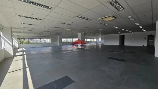 Sala Comercial para alugar, 1430m² no Lapa de Baixo, São Paulo