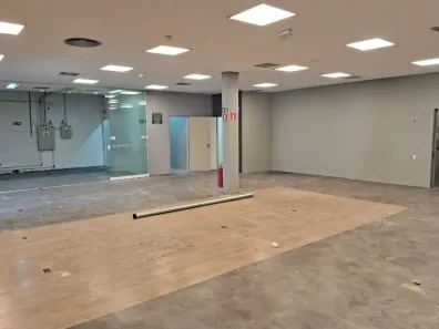 Ponto Comercial para alugar, 321m² no Jardim Portugal, São José dos Campos