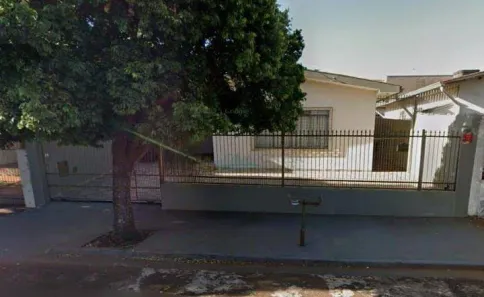 Casa com 4 Quartos à venda, 183m² no Califórnia, Londrina