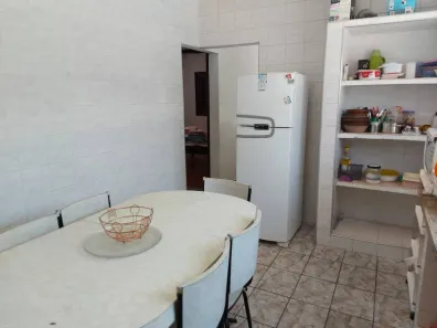 Casa com 2 Quartos à venda, 212m² no Praia das Palmeiras, Caraguatatuba