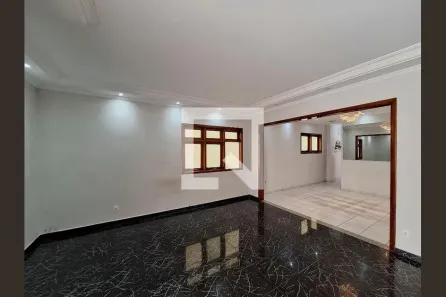 Casa com 4 Quartos à venda, 400m² no Chora Menino, São Paulo