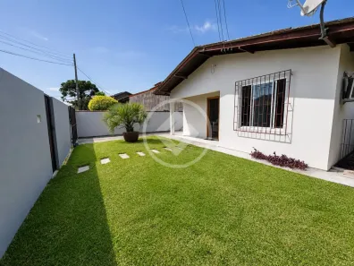 Casa com 4 Quartos à venda, 123m² no Carianos, Florianópolis