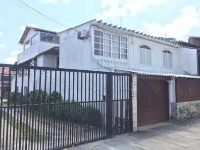 Casa de Condomínio com 3 Quartos à venda, 160m² no Braga, Cabo Frio