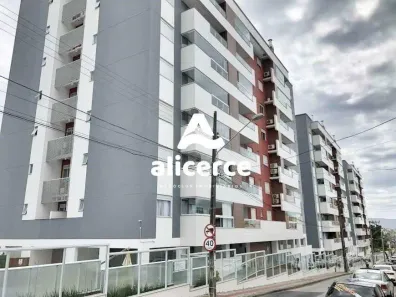 Apartamento com 3 Quartos à venda, 137m² no Praia Comprida, São José
