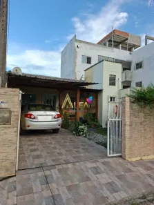 Casa com 2 Quartos à venda, 164m² no Armação, Penha