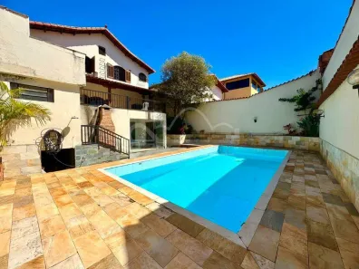 Casa com 4 Quartos para alugar, 310m² no Planalto, Belo Horizonte