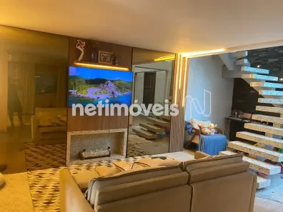 Casa com 4 Quartos à venda, 300m² no Três Barras, Contagem
