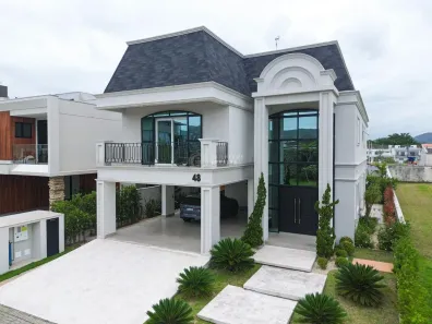Casa de Condomínio com 5 Quartos à venda, 611m² no Centro, Camboriú