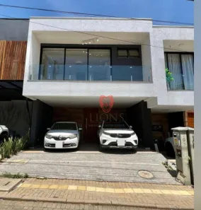 Casa de Condomínio com 4 Quartos à venda, 170m² no Jansen, Gravataí