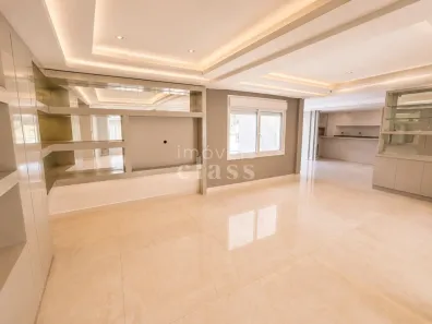 Casa com 2 Quartos à venda, 370m² no Três Figueiras, Porto Alegre