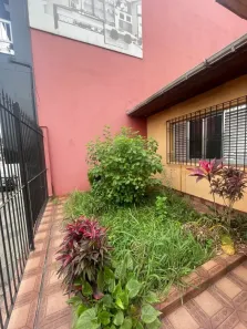 Casa com 2 Quartos para alugar, 150m² no Matriz, Mauá