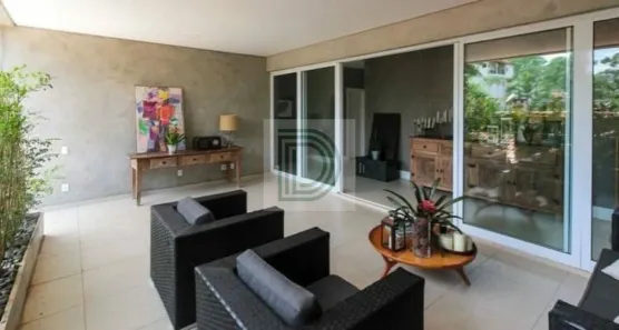Sobrado com 4 Quartos à venda, 456m² no Parque dos Príncipes, São Paulo