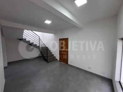 Casa com 2 Quartos à venda, 193m² no Custódio Pereira, Uberlândia
