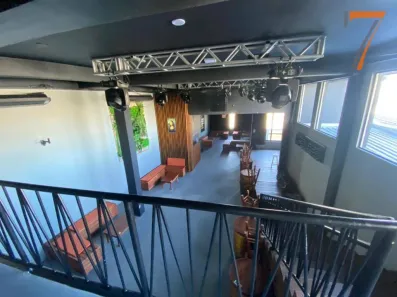Ponto Comercial à venda, 443m² no Estreito, Florianópolis