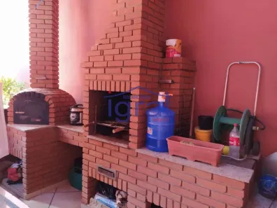 Sobrado com 3 Quartos à venda, 161m² no Chácara Inglesa, São Paulo