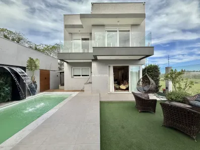 Sobrado com 4 Quartos à venda, 286m² no São José, Canoas