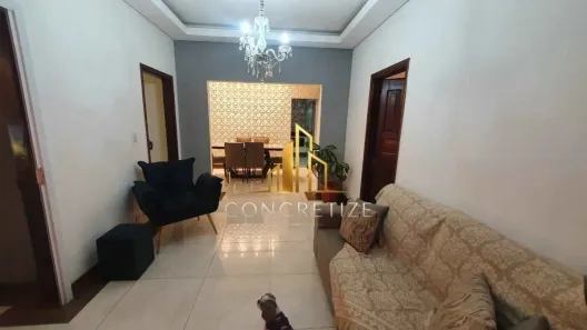 Casa com 8 Quartos à venda, 279m² no Vila São João da Boa Vista, Bauru