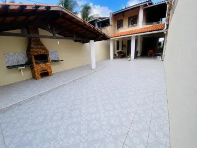 Sobrado com 4 Quartos à venda, 218m² no Jardim das Oliveiras, Fortaleza
