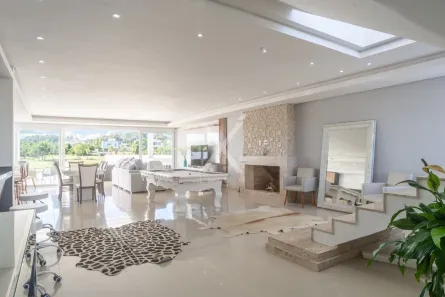 Casa de Condomínio com 4 Quartos à venda, 330m² no Chapéu do Sol, Porto Alegre