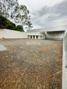 Galpão/Depósito/Armazém para alugar, 300m² no Umuarama, Uberlândia