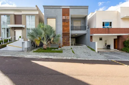 Casa de Condomínio com 3 Quartos para alugar, 173m² no Campo Comprido, Curitiba
