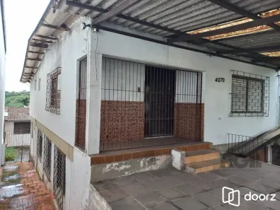 Casa com 3 Quartos à venda, 266m² no Cavalhada, Porto Alegre