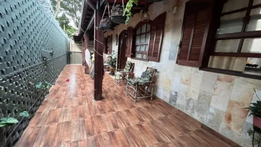 Casa com 5 Quartos à venda, 360m² no Itapoã, Belo Horizonte