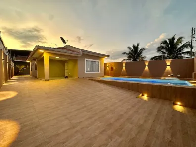 Casa com 3 Quartos à venda, 180m² no São Francisco, Campo Grande
