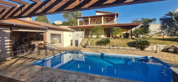 Fazenda/Sítio com 4 Quartos à venda, 250m² no Centro, Monte Sião