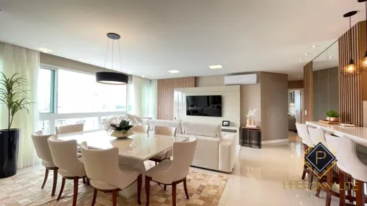 Apartamento com 4 Quartos à venda, 140m² no Centro, Balneário Camboriú