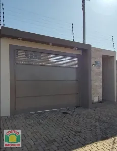 Sobrado com 3 Quartos à venda, 235m² no São Carlos, Anápolis