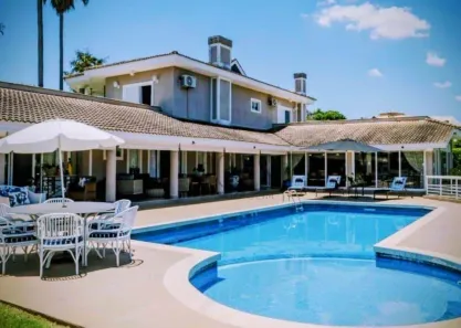 Casa de Condomínio com 5 Quartos para alugar, 750m² no Jd Dalila, Araçoiaba da Serra