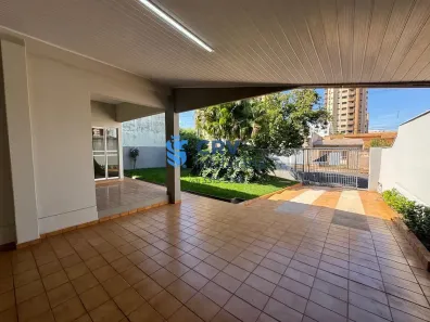 Casa com 3 Quartos à venda, 172m² no Vila Zelina, Londrina