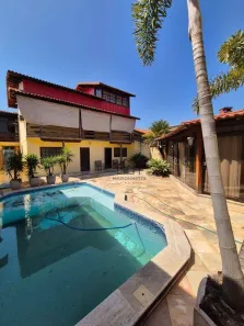 Casa com 4 Quartos à venda, 220m² no Itaipu, Niterói
