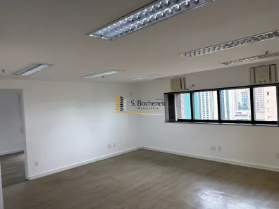 Sala Comercial com 5 Quartos para alugar, 124m² no Indianópolis, São Paulo