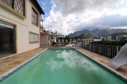 Casa com 3 Quartos à venda, 261m² no Várzea, Teresópolis