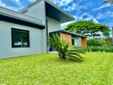 Casa com 4 Quartos à venda, 236m² no Curumim, Capão da Canoa