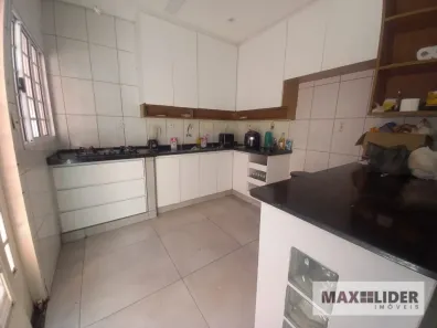 Sobrado com 4 Quartos para alugar, 140m² no Parque das Nações, Barueri