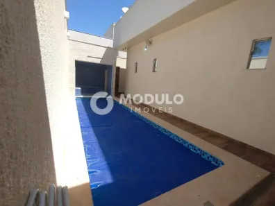 Casa com 3 Quartos à venda, 405m² no Jardim Karaíba, Uberlândia