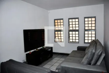 Casa com 3 Quartos à venda, 174m² no Jardim Marisa, São Paulo