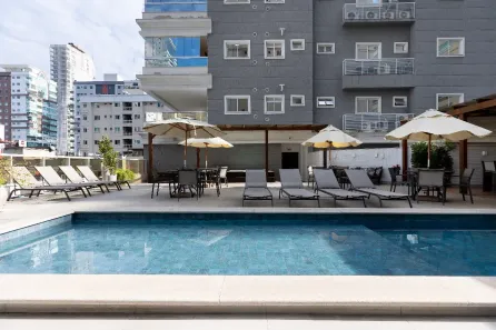 Apartamento com 3 Quartos à venda, 134m² no Meia Praia, Itapema