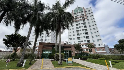 Apartamento com 3 Quartos para alugar, 70m² no Anita Garibaldi, Joinville
