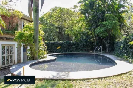 Casa com 1 Quarto para alugar, 360m² no Três Figueiras, Porto Alegre