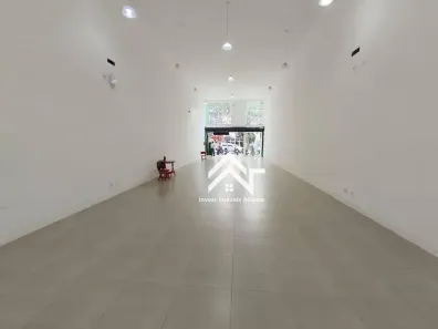 Ponto Comercial para alugar, 224m² no Centro, Atibaia