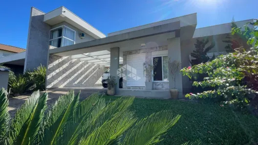 Casa de Condomínio com 3 Quartos à venda, 168m² no Country, Santa Cruz do Sul