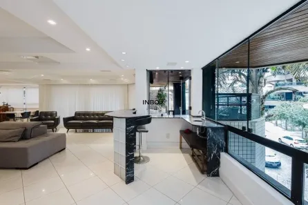 Apartamento com 4 Quartos para alugar, 220m² no Bela Vista, Porto Alegre