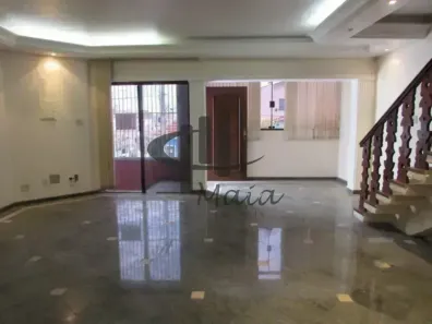 Sobrado com 4 Quartos à venda, 237m² no Cerâmica, São Caetano do Sul