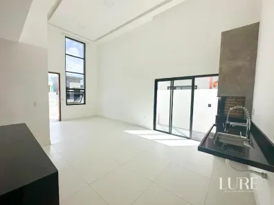 Casa de Condomínio com 3 Quartos à venda, 119m² no Cajupiranga, Parnamirim
