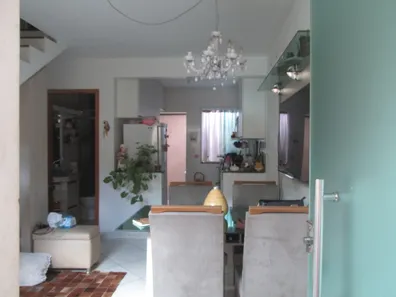 Sobrado com 2 Quartos à venda, 61m² no Eldorado (Parque Durval de Barros), Ibirité